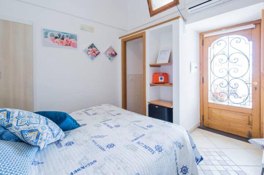 Casa San Michele Bed & Breakfast Minori Exterior photo